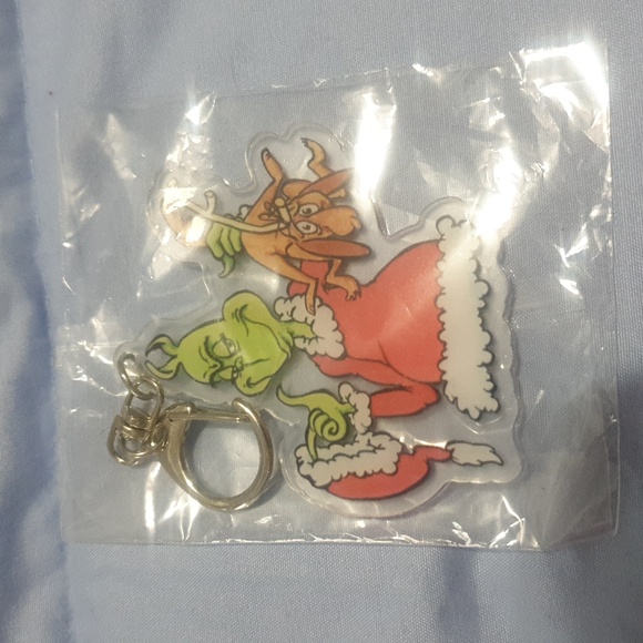 The grinch and max key chain - Picture 5 of 7